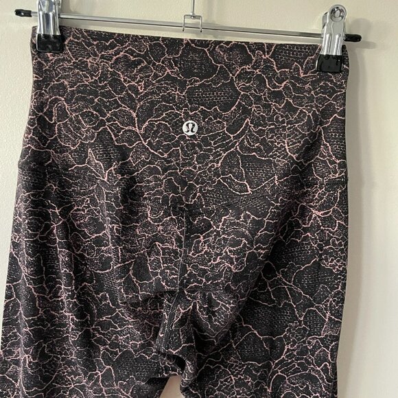Lululemon Align Crop *21" Yoga High Rise Pull On Lacescape Spanish Rose Black 2 - Picture 4 of 7